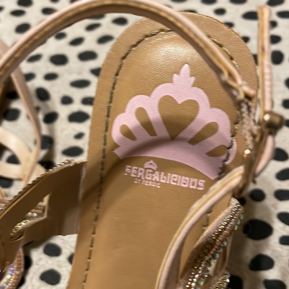 Sandals! - Picture 3 of 5